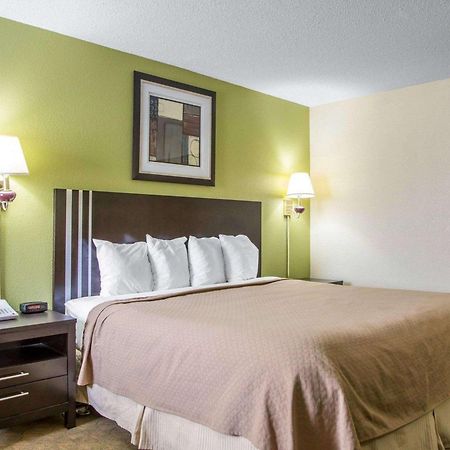 Quality Inn Merrillville Extérieur photo