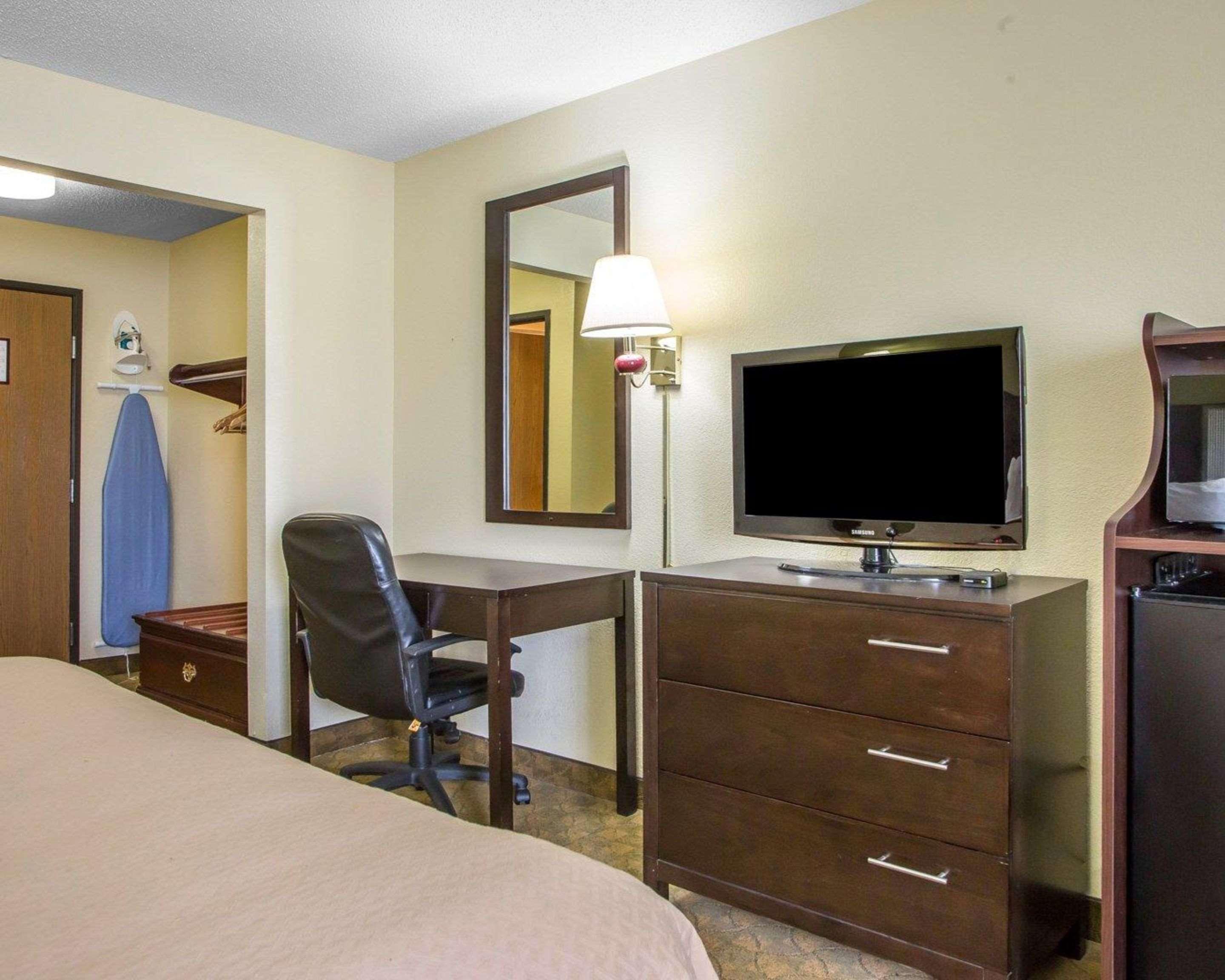 Quality Inn Merrillville Extérieur photo