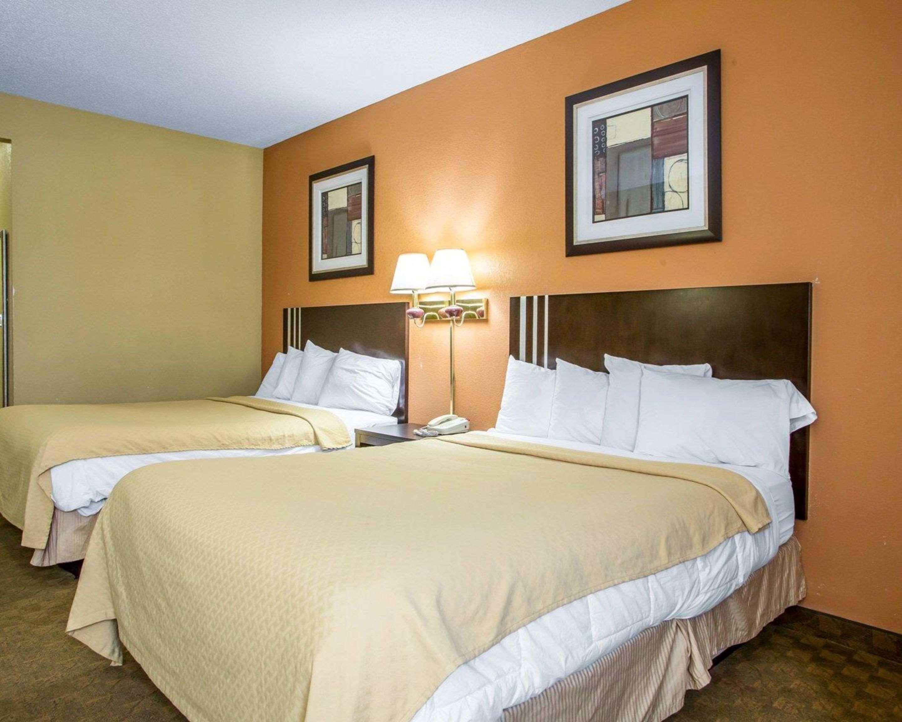 Quality Inn Merrillville Extérieur photo