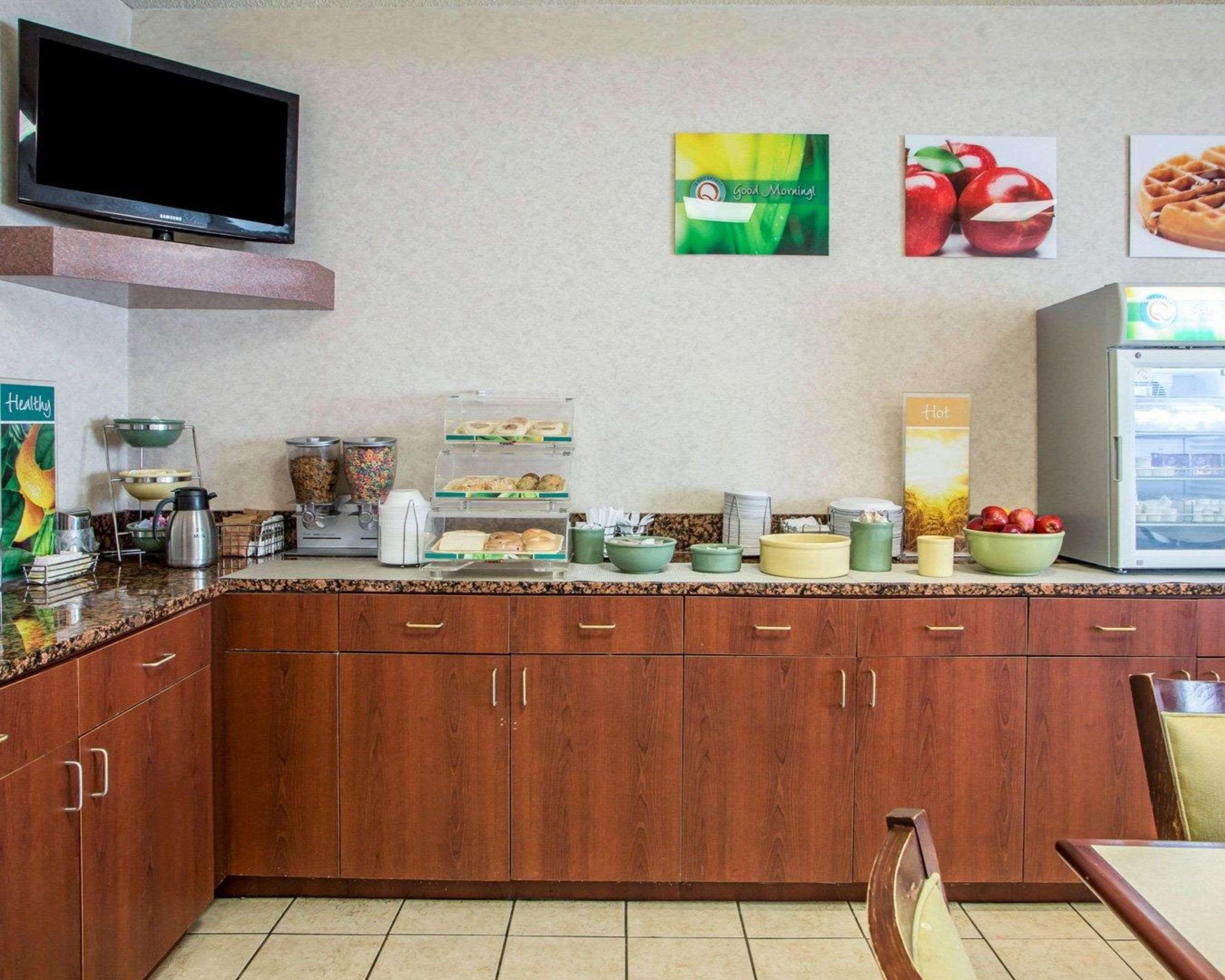 Quality Inn Merrillville Extérieur photo