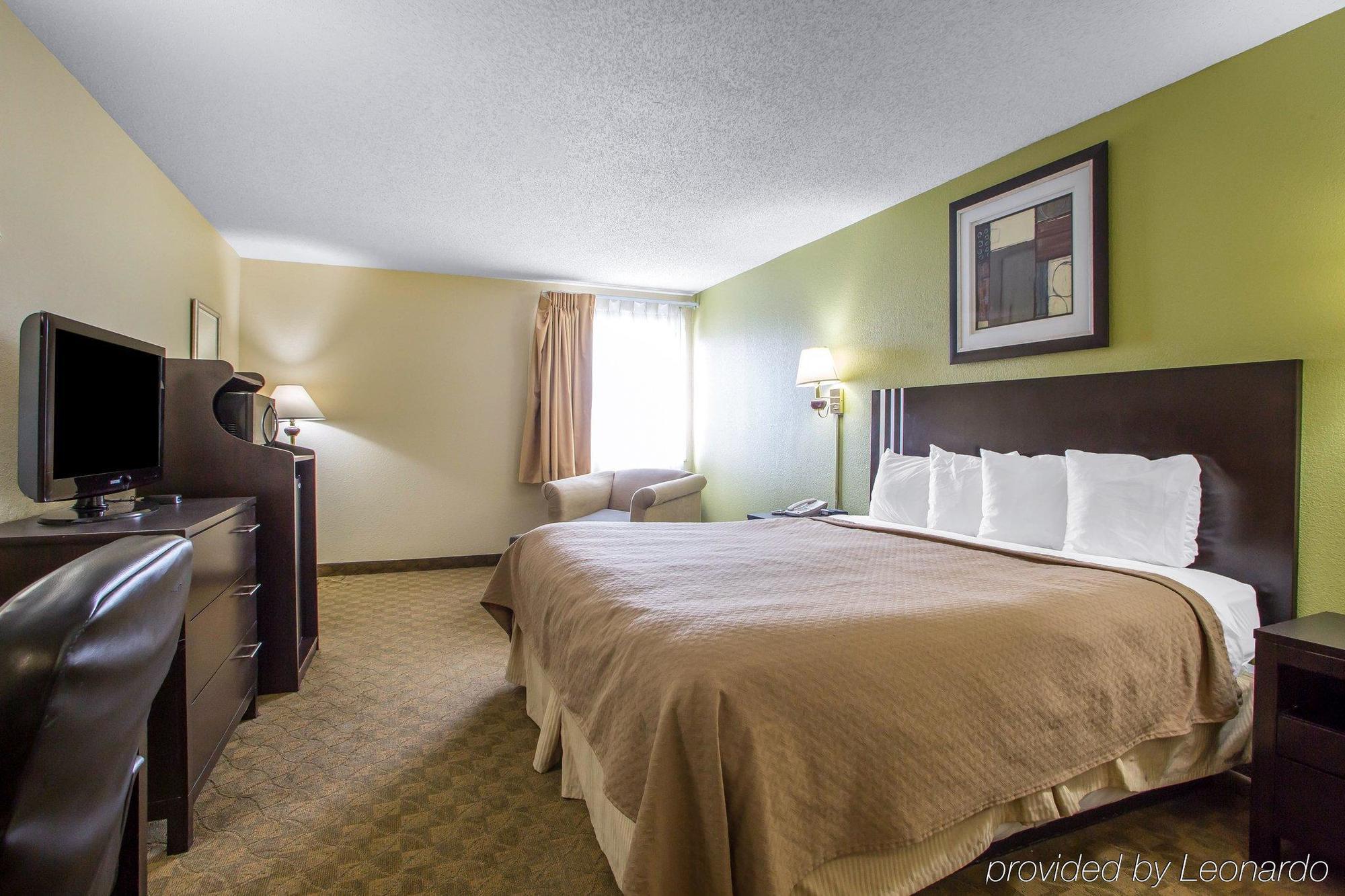 Quality Inn Merrillville Extérieur photo